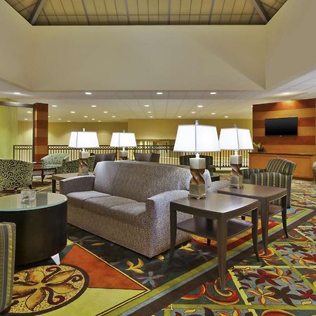 Doubletree By Hilton Holland Ξενοδοχείο Εξωτερικό φωτογραφία