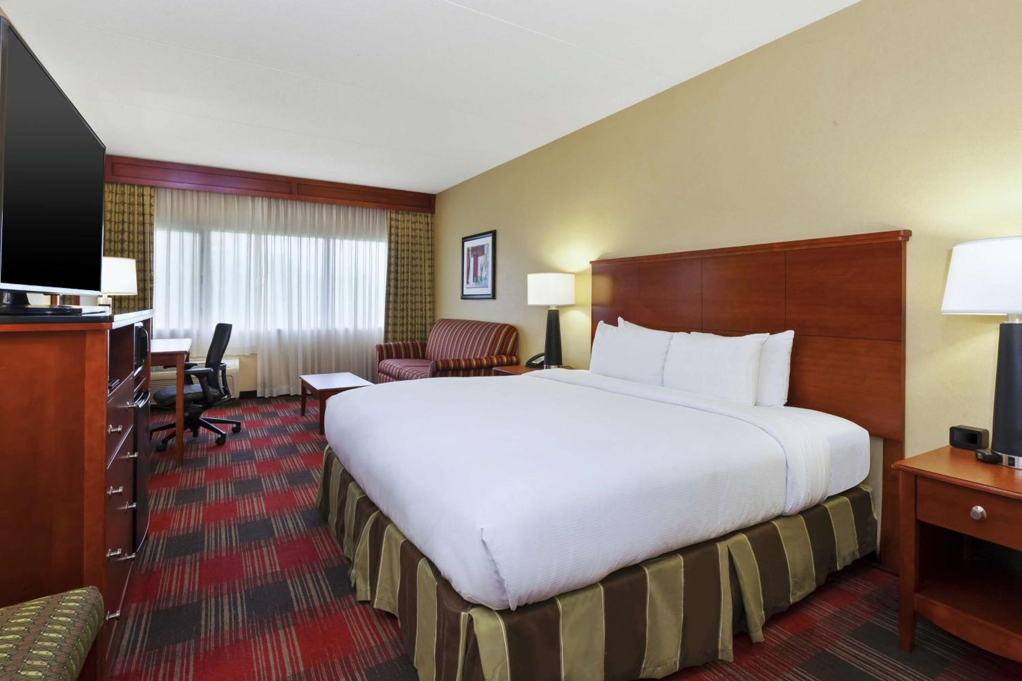 Doubletree By Hilton Holland Ξενοδοχείο Εξωτερικό φωτογραφία