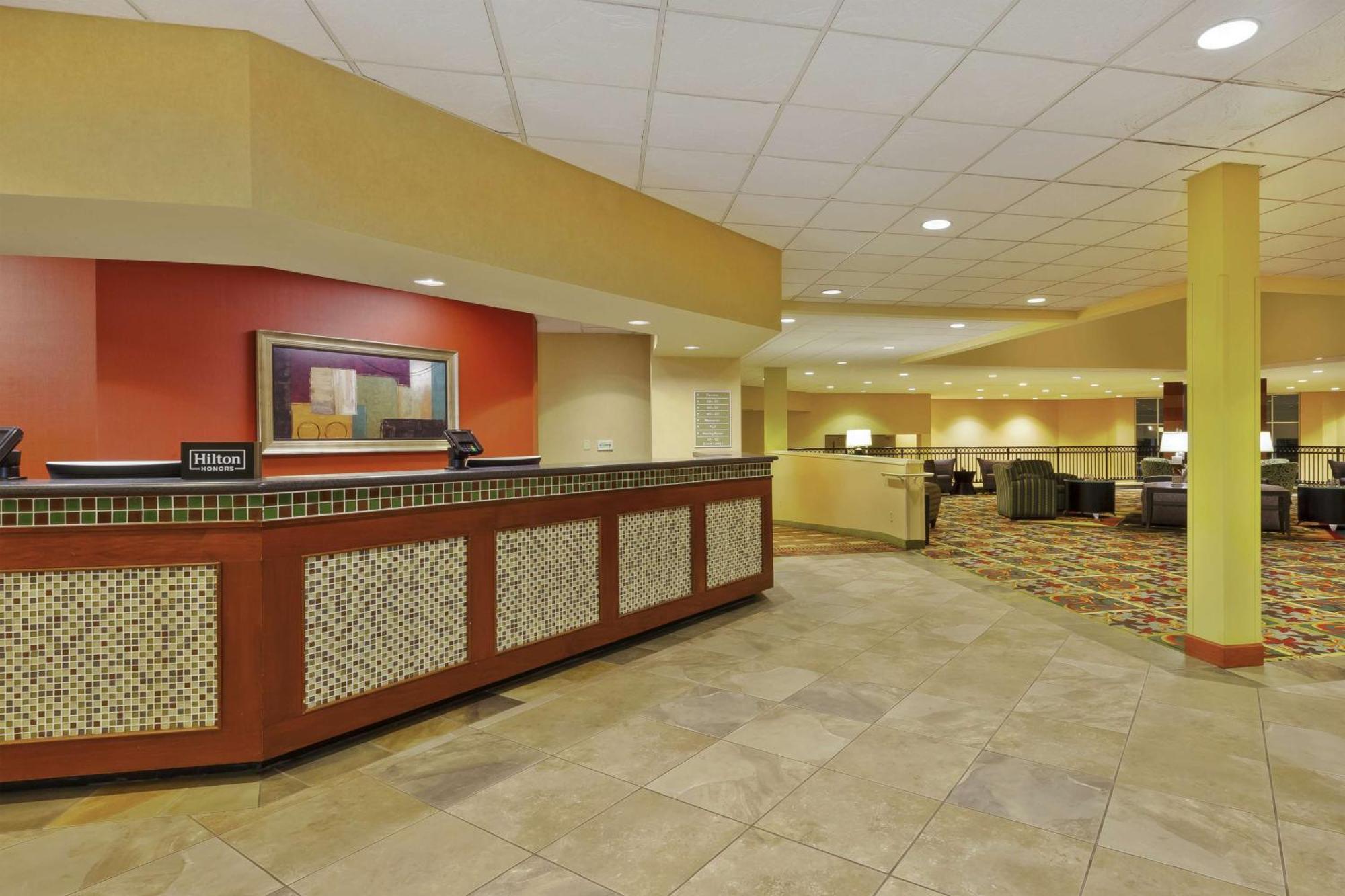 Doubletree By Hilton Holland Ξενοδοχείο Εξωτερικό φωτογραφία
